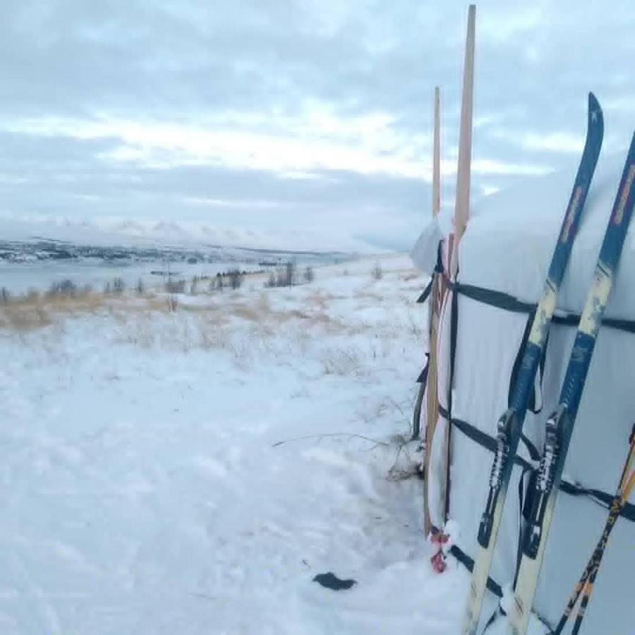 אקורירי Iceland Yurt מראה חיצוני תמונה