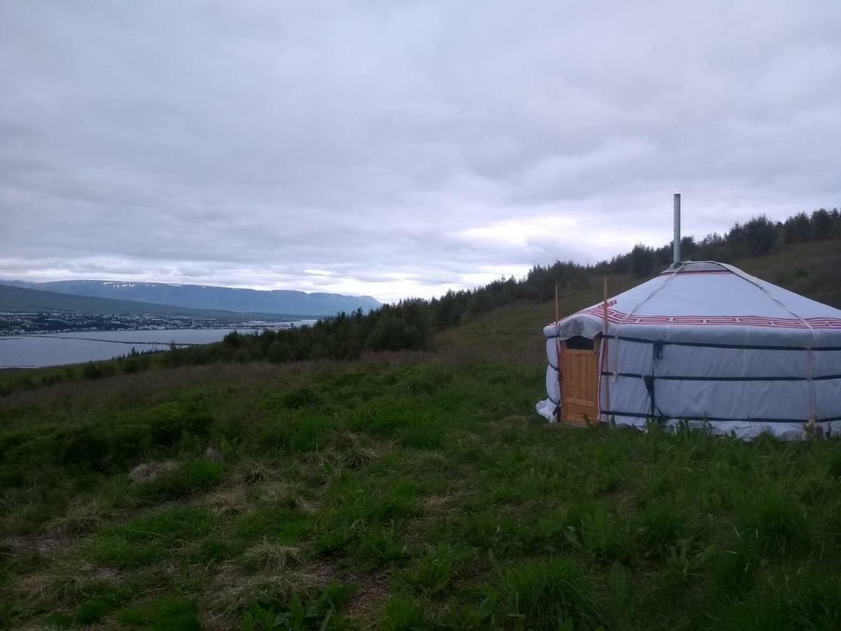 אקורירי Iceland Yurt מראה חיצוני תמונה