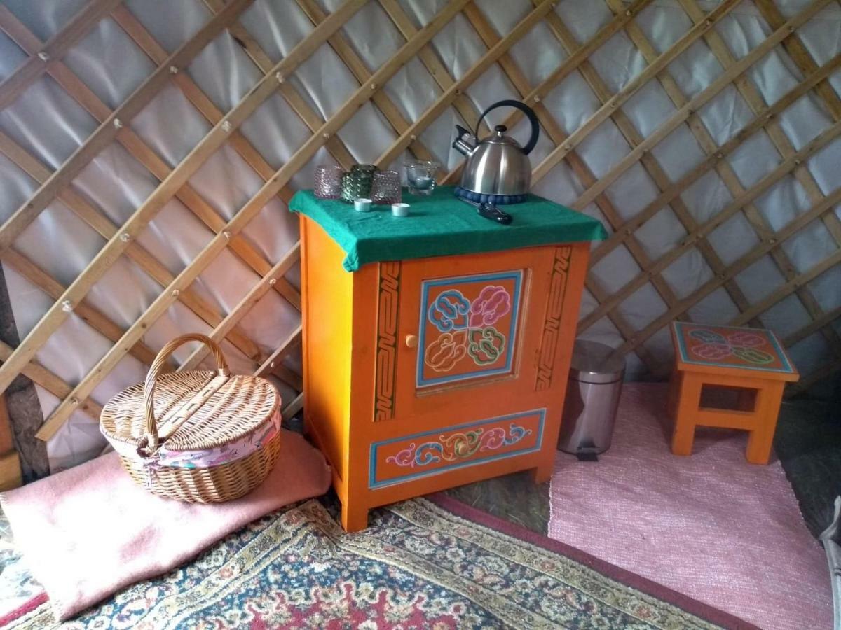 אקורירי Iceland Yurt מראה חיצוני תמונה