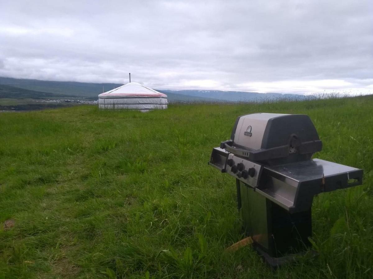 אקורירי Iceland Yurt מראה חיצוני תמונה