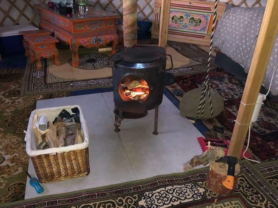 אקורירי Iceland Yurt מראה חיצוני תמונה